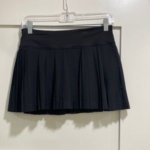 Black Lululemon Pleated Skirt